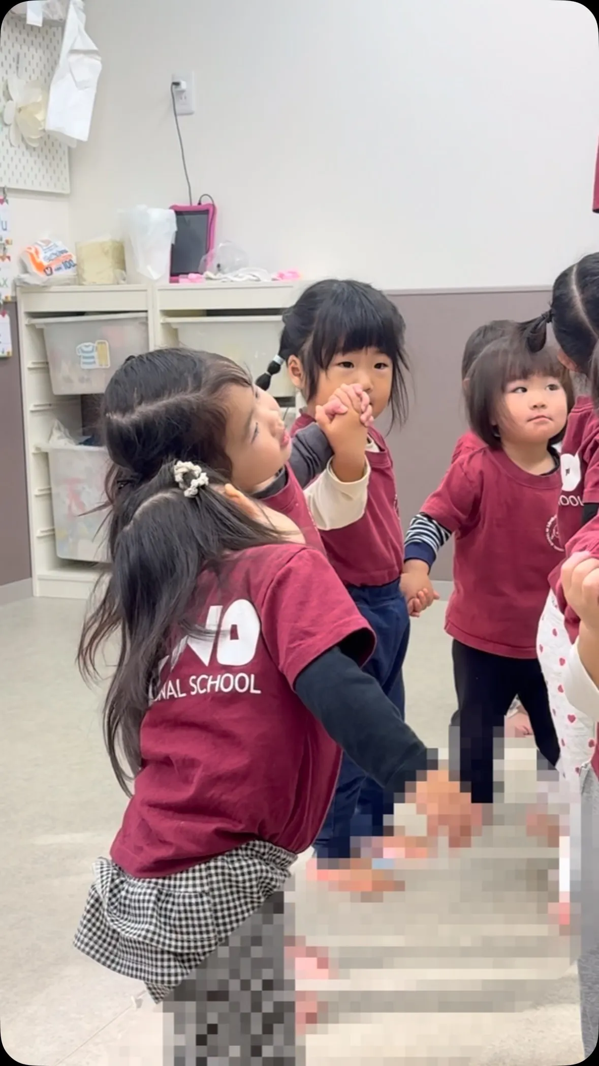 Pre2 classのお友達の楽しそうな様子です😊