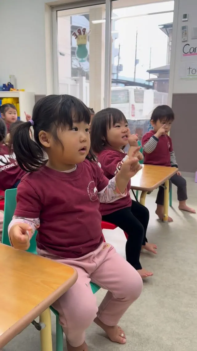 Pre classの朝のレッスンの様子です♪