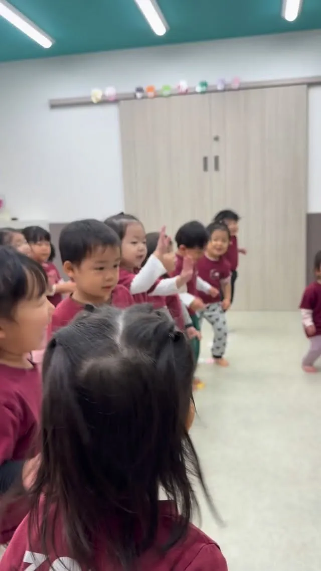 お歌が終わると『One more time!』のリクエストが...