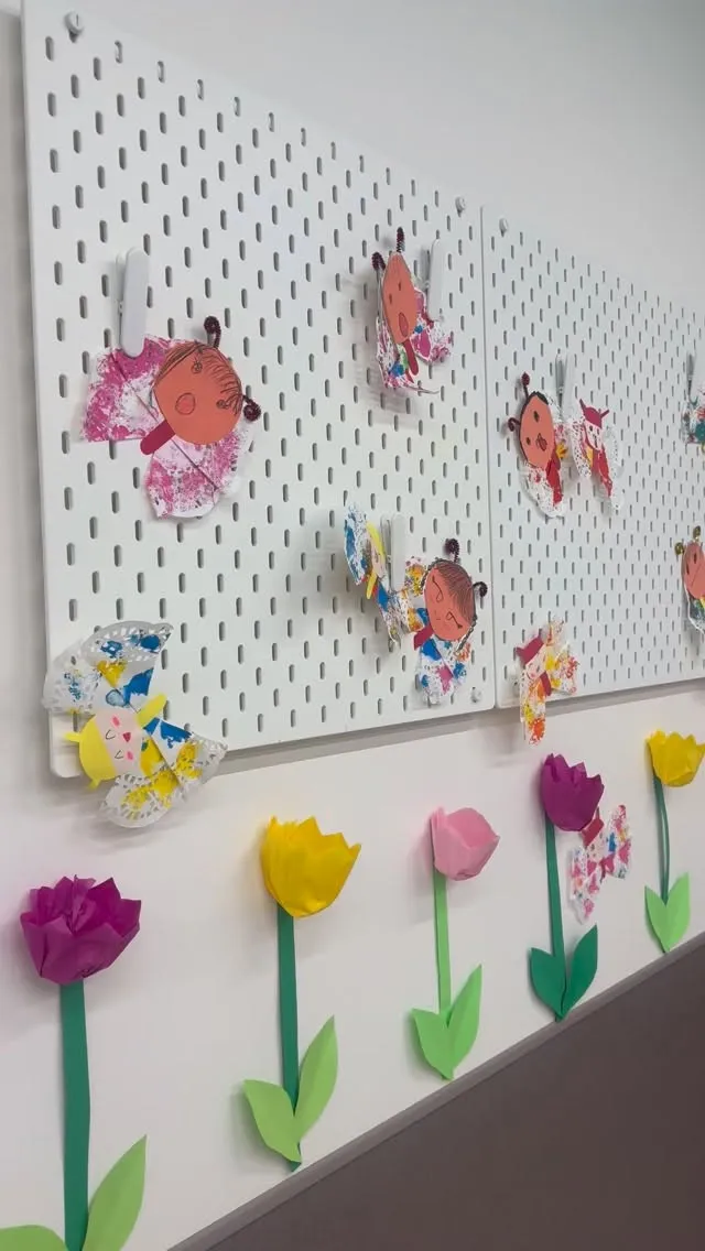 卒園生が新K1園児のために作っておいてくれた蝶々🦋さんです。