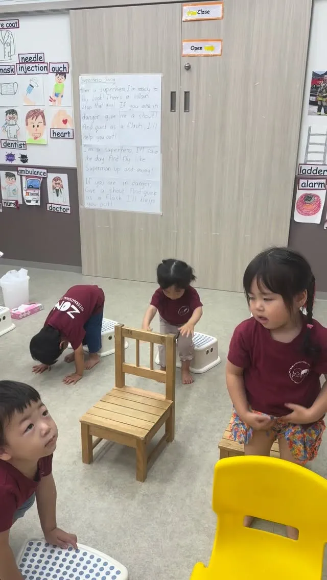 入園して1ヶ月のお友達も朝のダンスやお歌にノリノリのPre ...